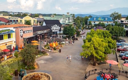 Pigeon Forge Vacation Packages 2025 from $442 | Expedia