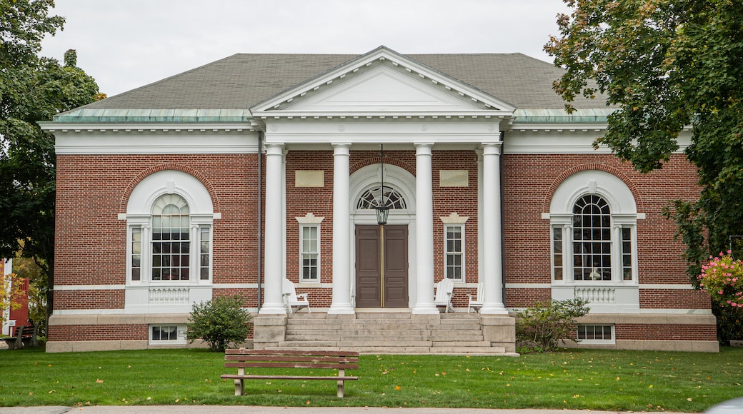 Kennebunk Free Library