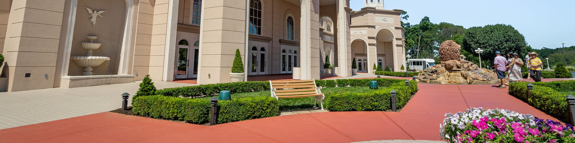 Sight and Sound Theatre