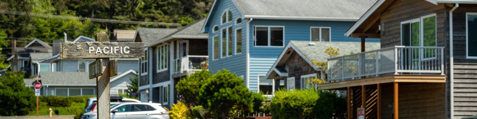 Tolovana Park showing signage