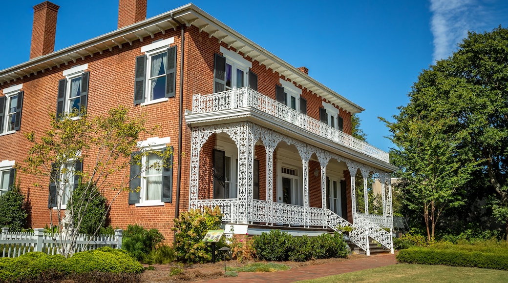 Ware-Lyndon House