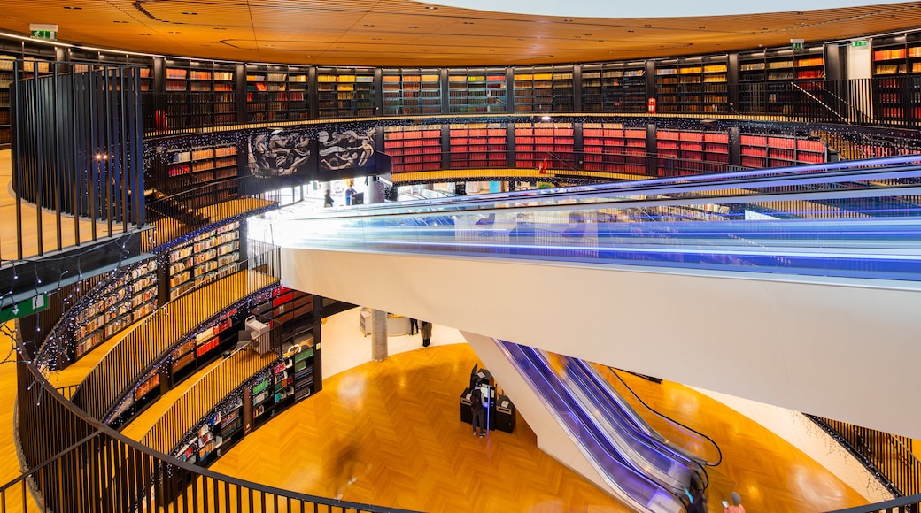 Library of Birmingham showing interior views