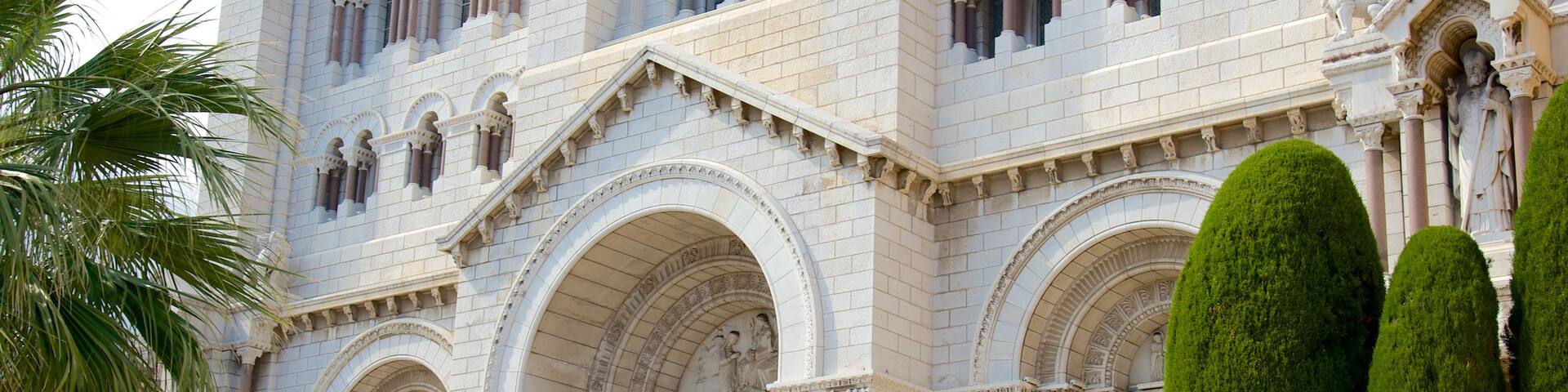 Saint Nicholas Cathedral showing heritage elements