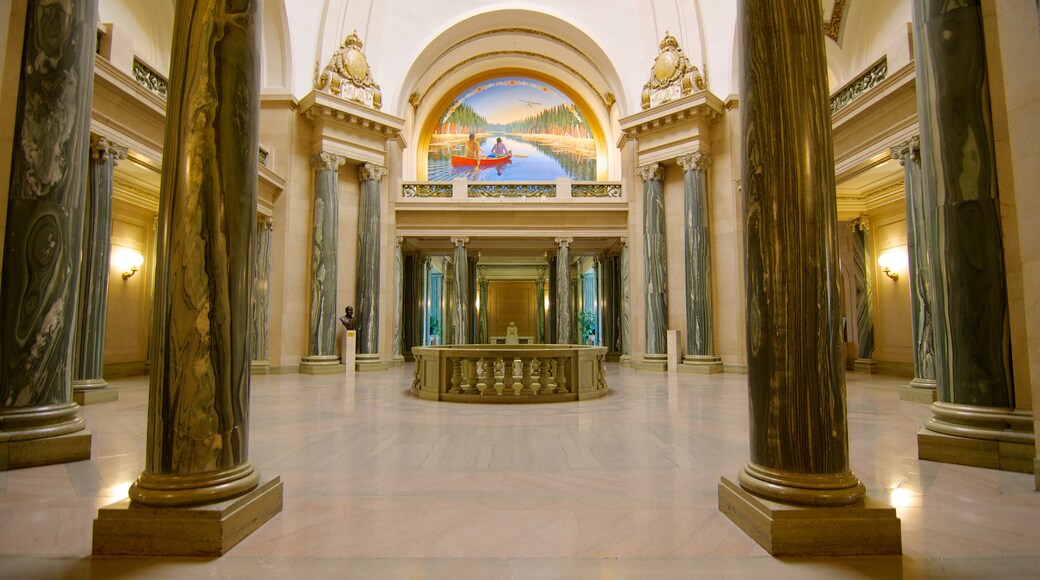 Saskatchewan Legislative Building inclusief historisch erfgoed, een overheidsgebouw en interieur