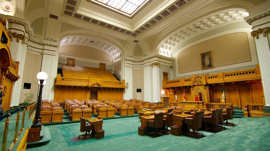 Saskatchewan Legislative Building which includes heritage elements, interior views and heritage architecture