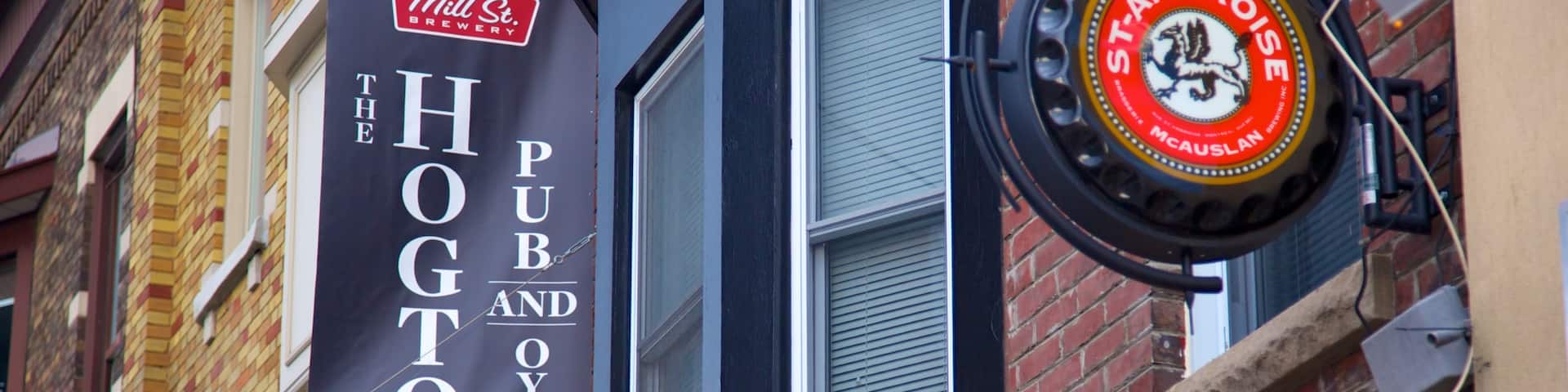 Little Italy qui includes signalisation et bar