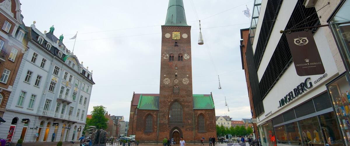 Church of Our Lady which includes a church or cathedral, heritage architecture and street scenes