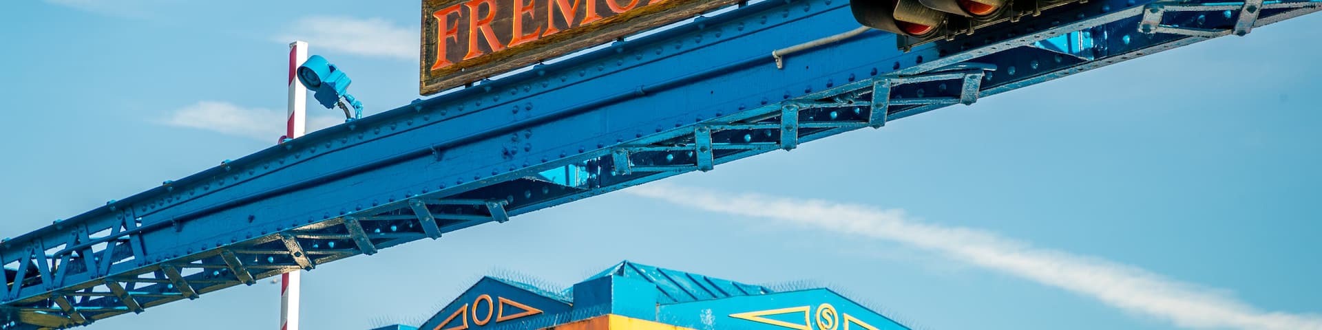 Fremont Bridge which includes signage