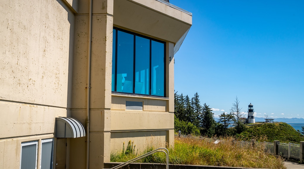 Lewis and Clark Interpretive Center