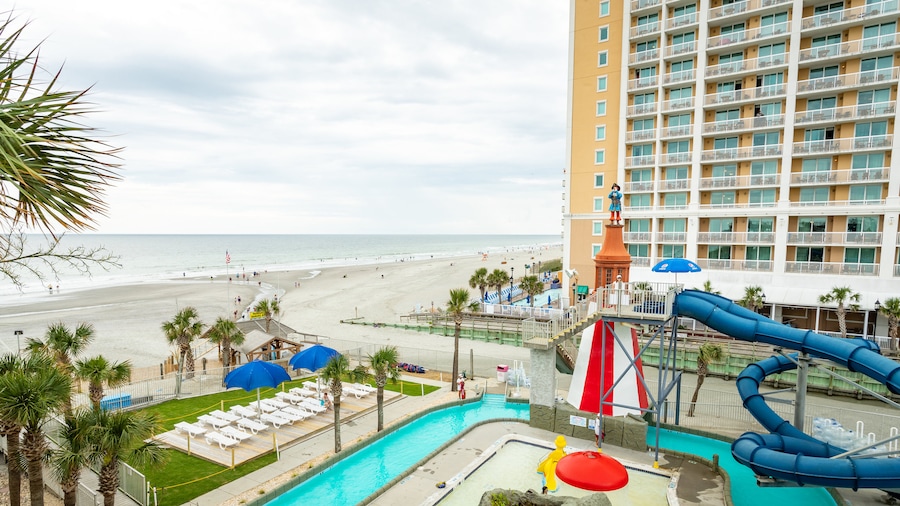 Splashes Oceanfront Water Park