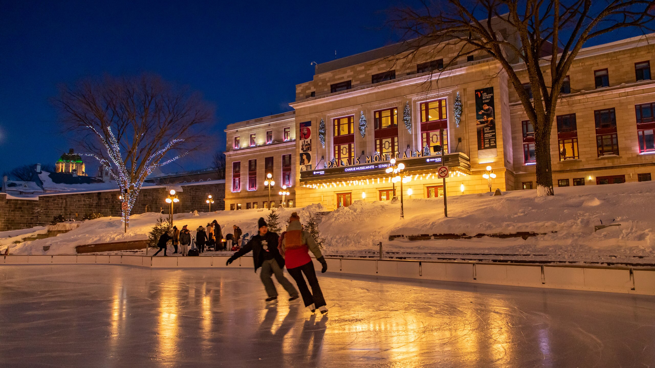 Quebec which includes snow skiing and night scenes as well as a couple