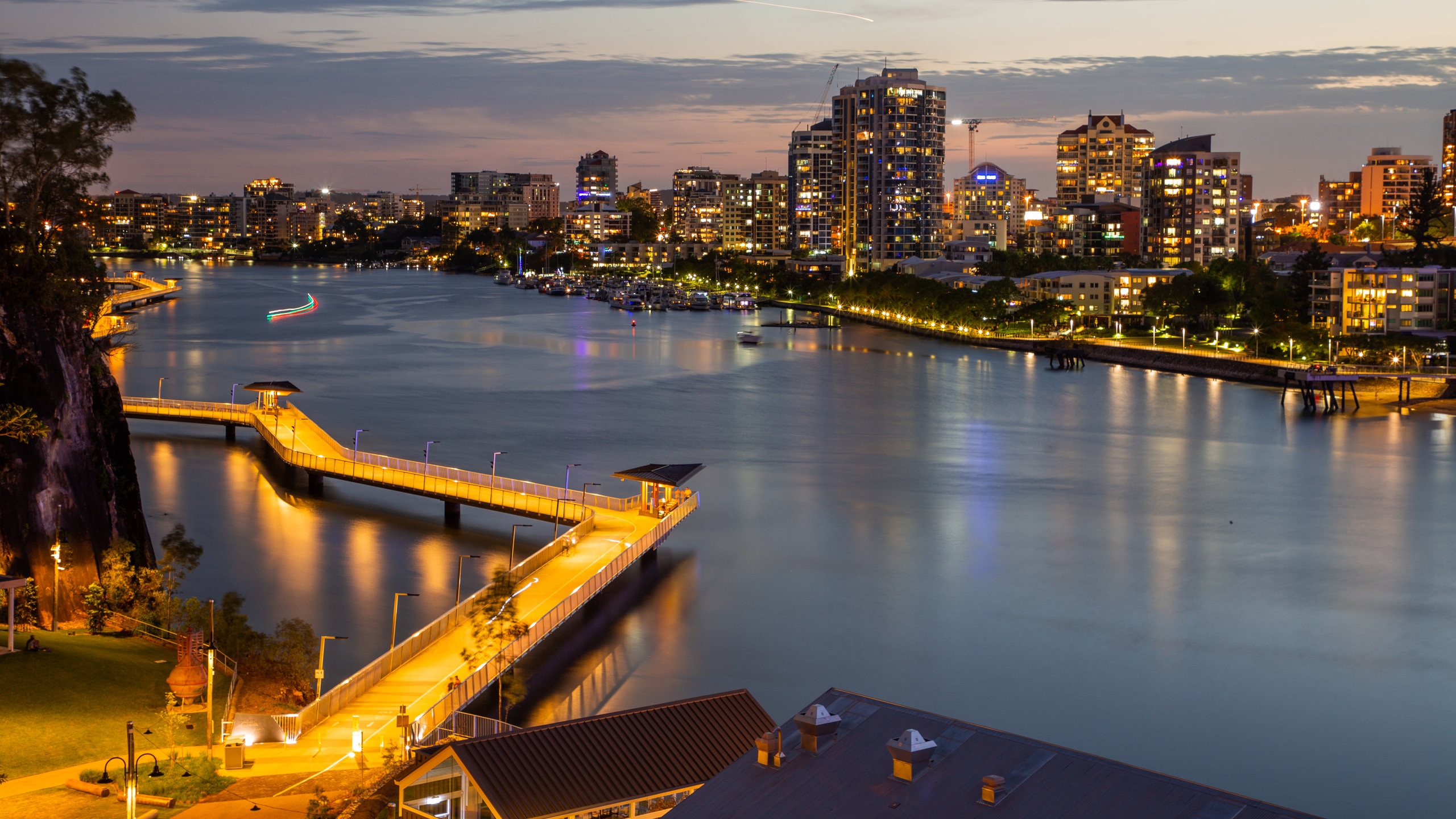 tourism guide brisbane