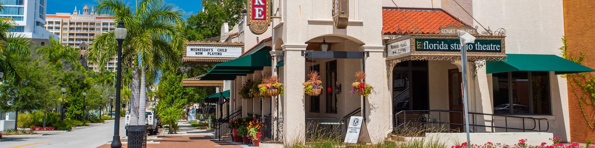 Florida Studio Theatre featuring signage