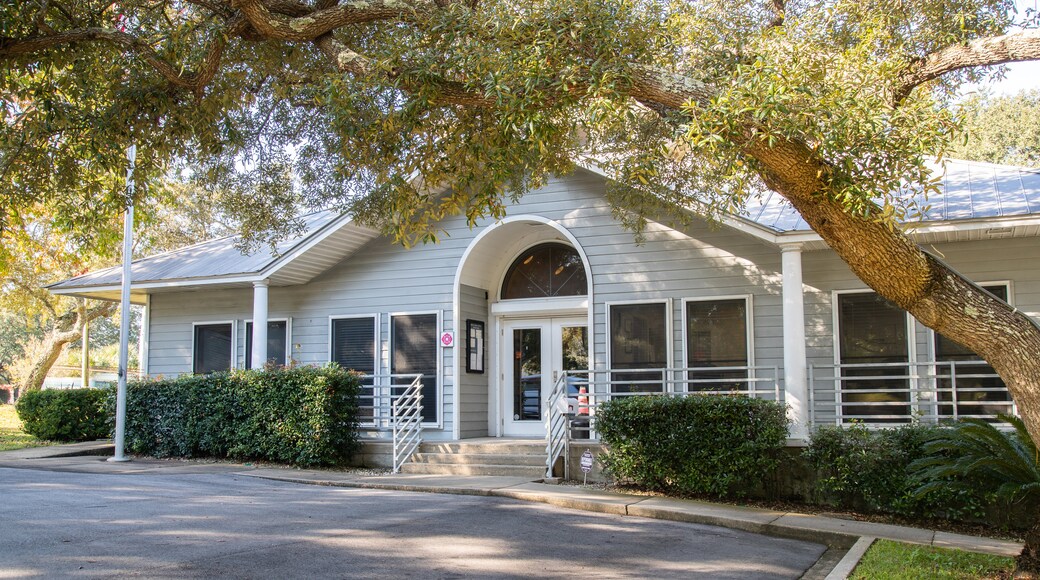 Cinco Bayou