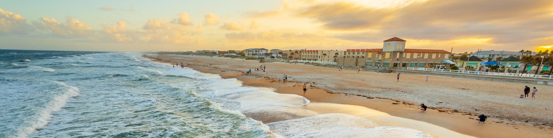 St. Augustine Beach showing landscape views, general coastal views and a beach