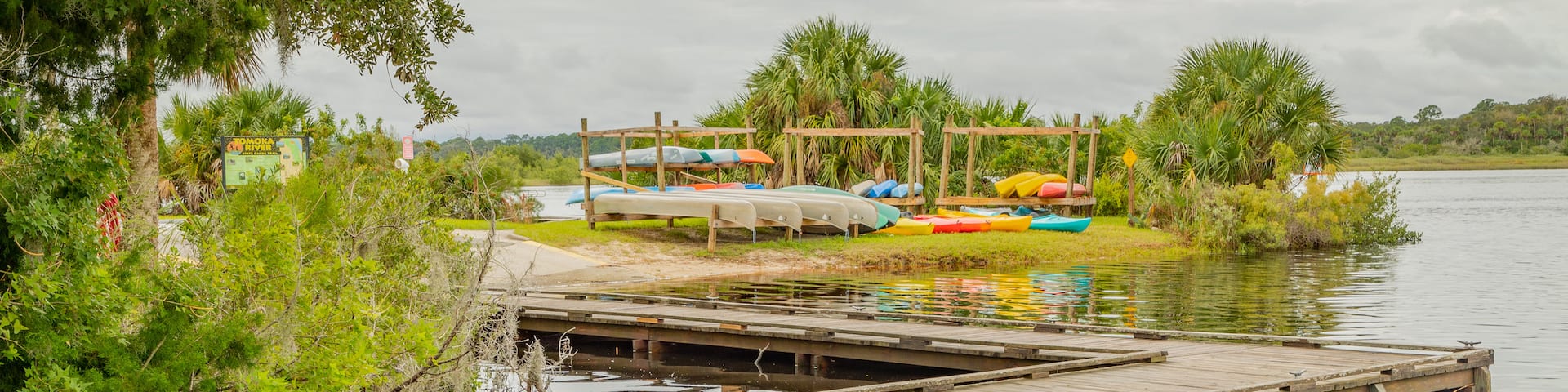 Tomoka State Park featuring a lake or waterhole