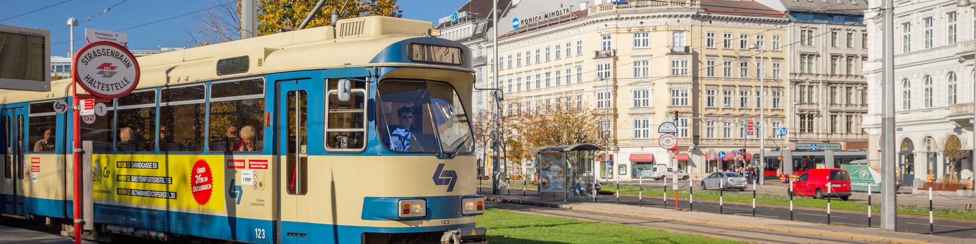 Karlsplatz Stadbahn Station showing heritage architecture and railway items