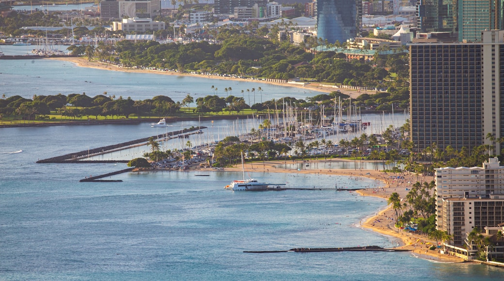 Diamond Head showing landscape views, a bay or harbor and a coastal town