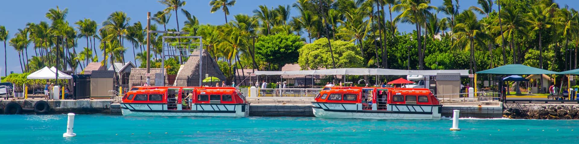 Kailua Pier featuring general coastal views, tropical scenes and a bay or harbor