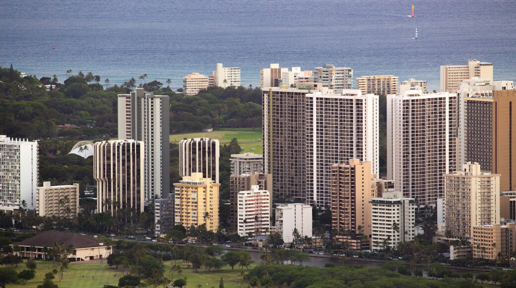 Tantalus which includes general coastal views, a city and a coastal town