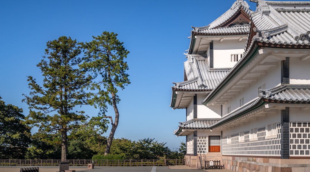 Kanazawa Castle showing heritage architecture