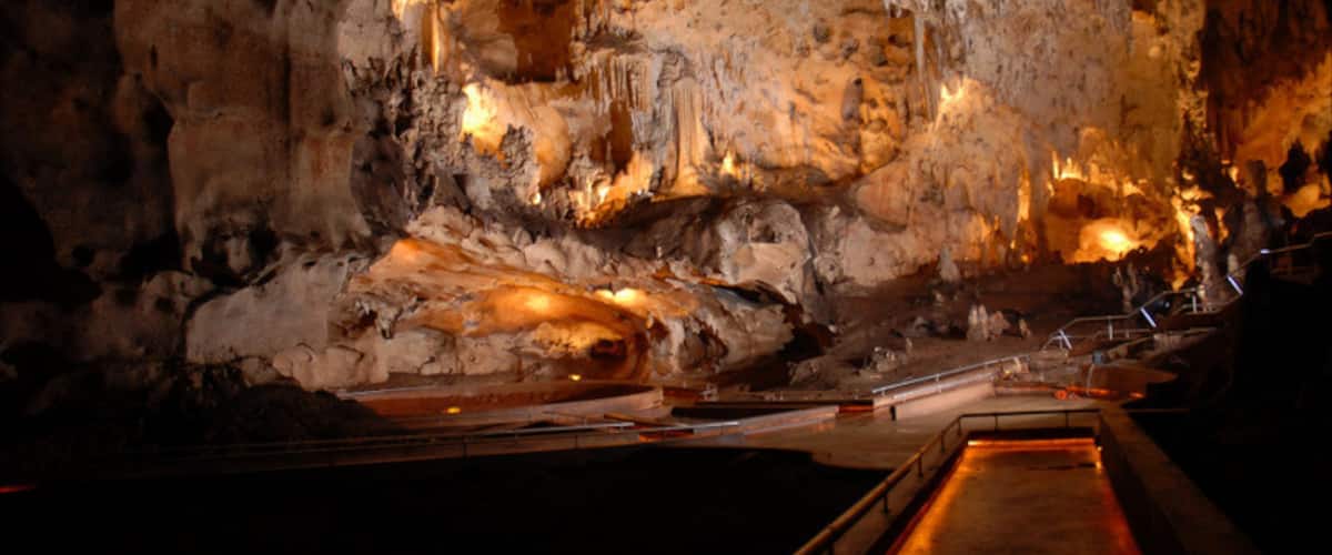 Dominican Republic which includes caves, a bridge and interior views