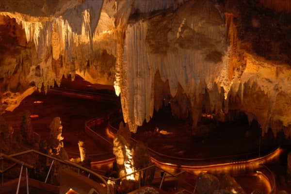 Dominican Republic which includes interior views and caves