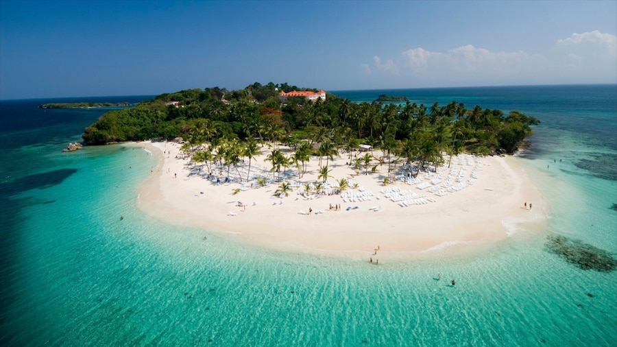 Dominican Republic which includes tropical scenes, landscape views and island images