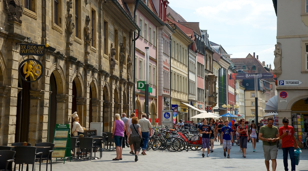 Bamberg mostrando patrimonio de arquitectura, una ciudad y escenas urbanas