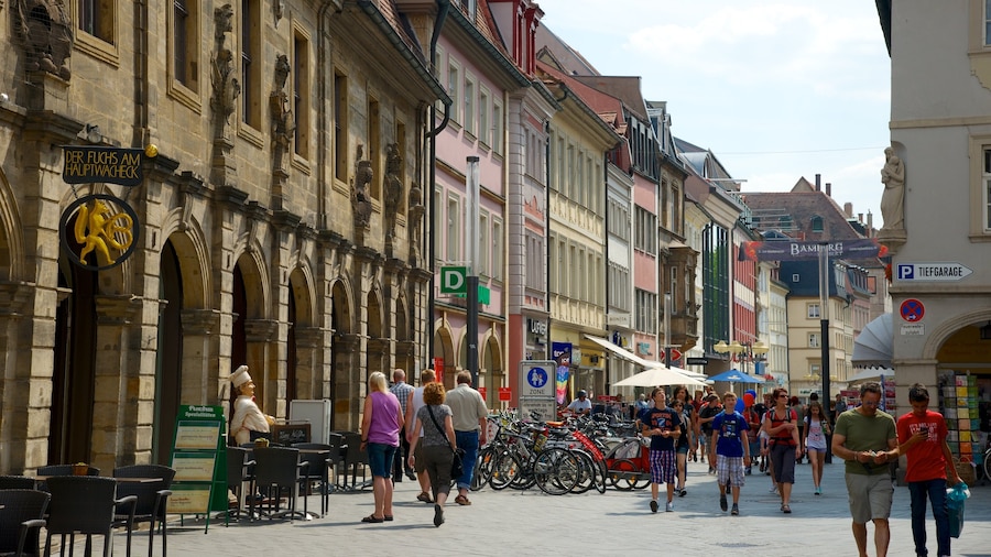 Bamberg showing street scenes, heritage architecture and a city