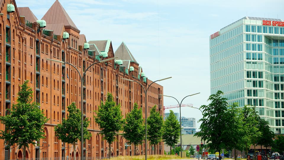 Hambourg qui includes ville et patrimoine architectural