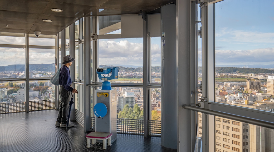 Uitkijktoren van het Stadhuis van Toyama