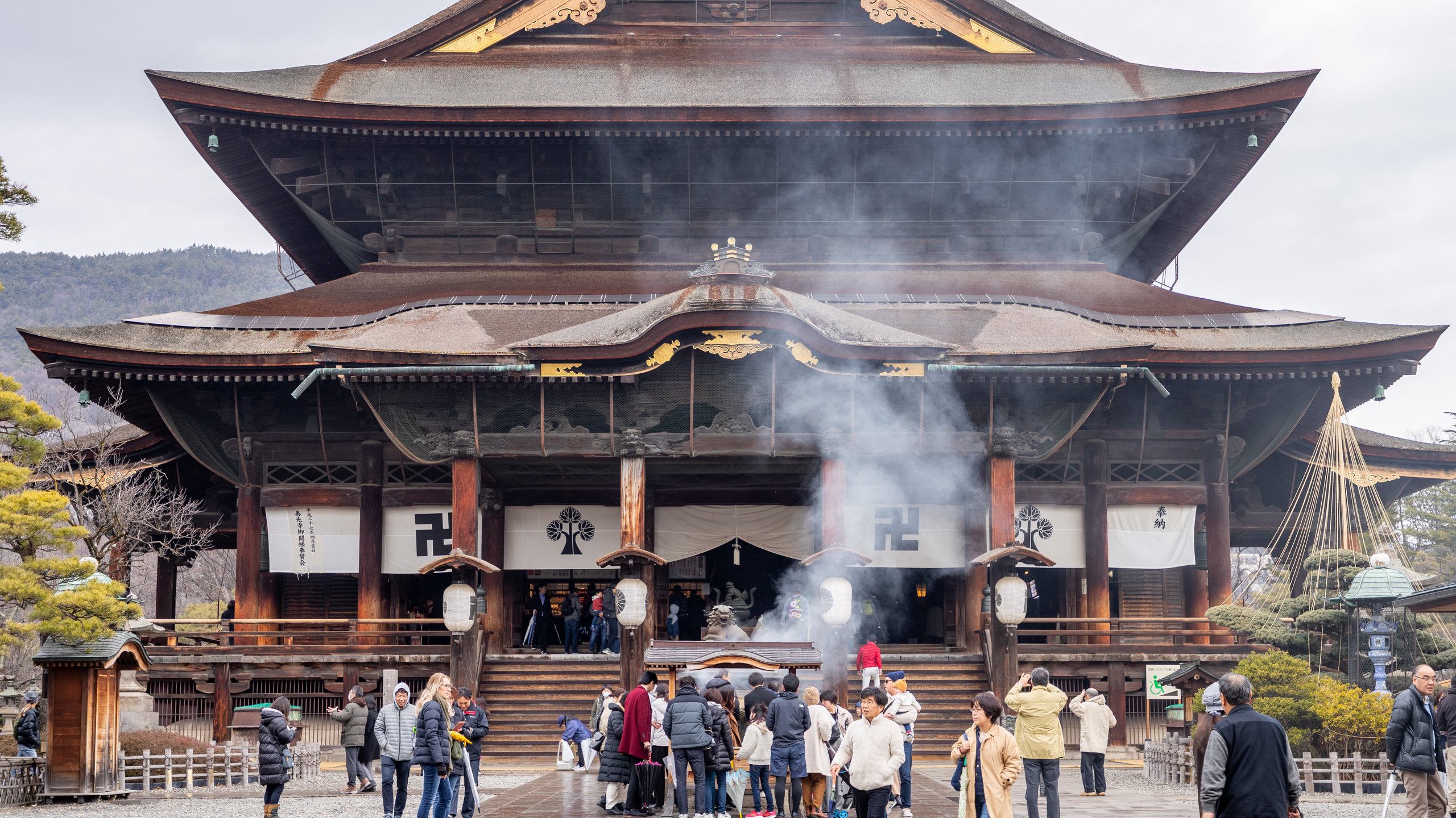 長野善光寺熱門旅遊景點: 2024 善光寺觀光景點推薦| Expedia.com.tw