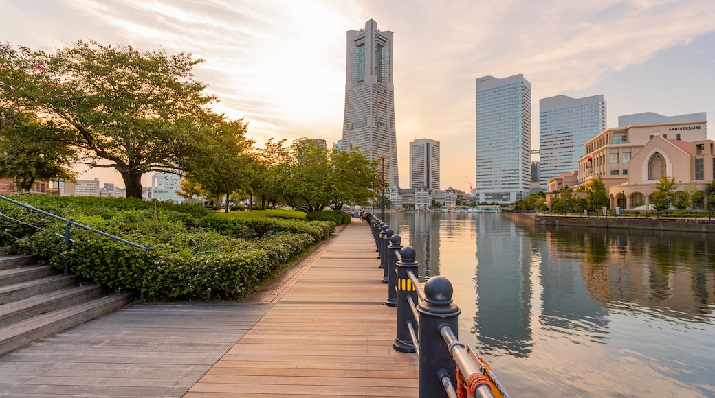 Sakuragichō featuring a river or creek, a high rise building and a sunset