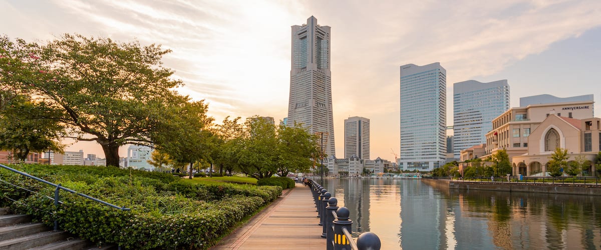 Sakuragichō featuring a river or creek, a high rise building and a sunset