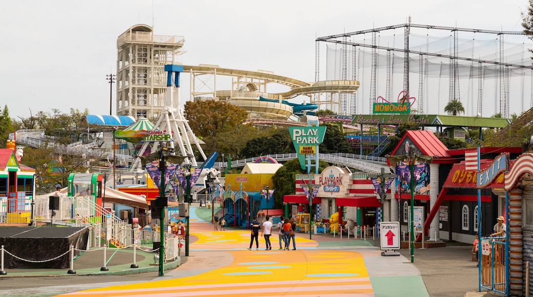 Yomiuriland which includes rides