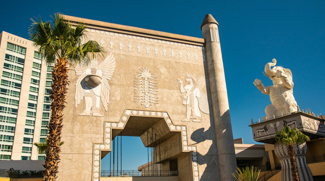 Grauman's Egyptian Theatre