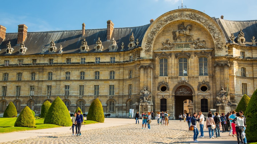 Les Invalides