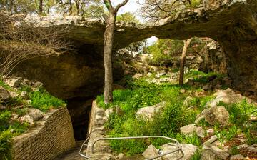 Visit Natural Bridge Caverns in San Antonio | Expedia