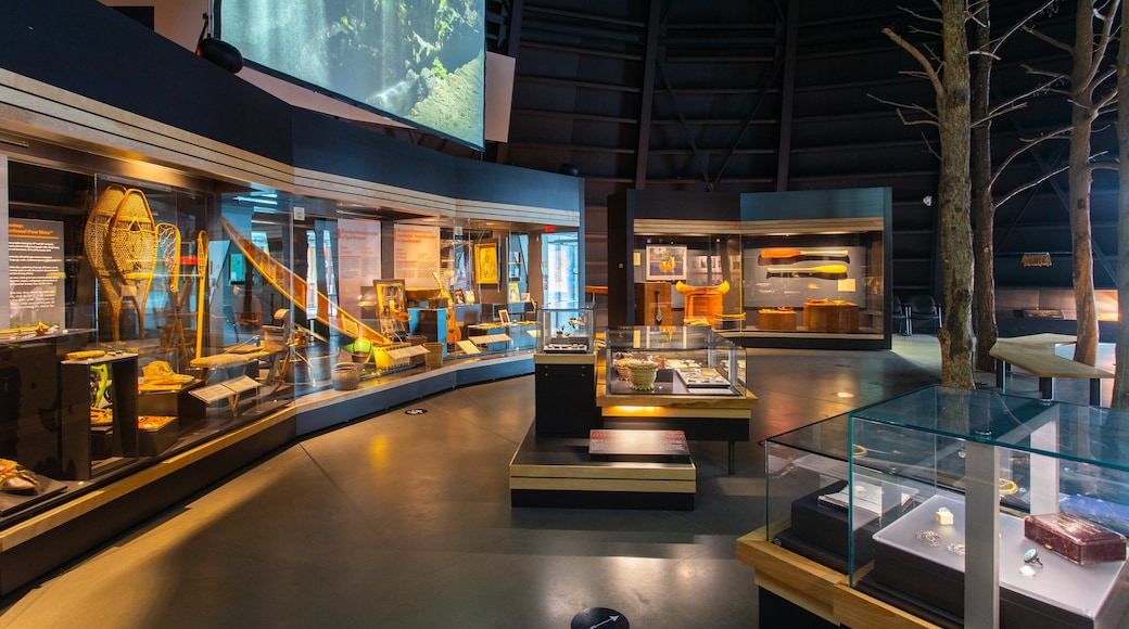 Huron-Wendat Museum featuring interior views