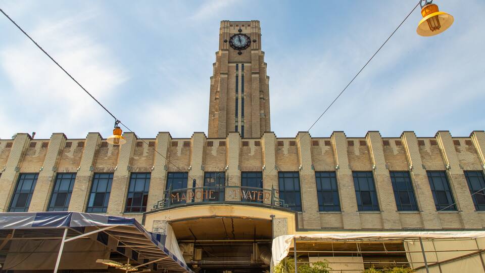 Atwater Market featuring heritage architecture