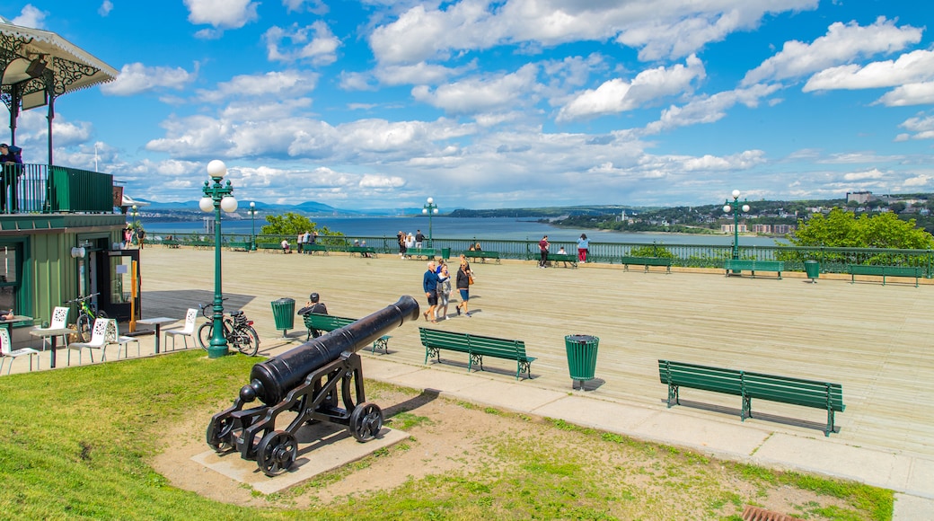 Parks Canada\'s Dufferin Terrace which includes street scenes, military items and heritage elements