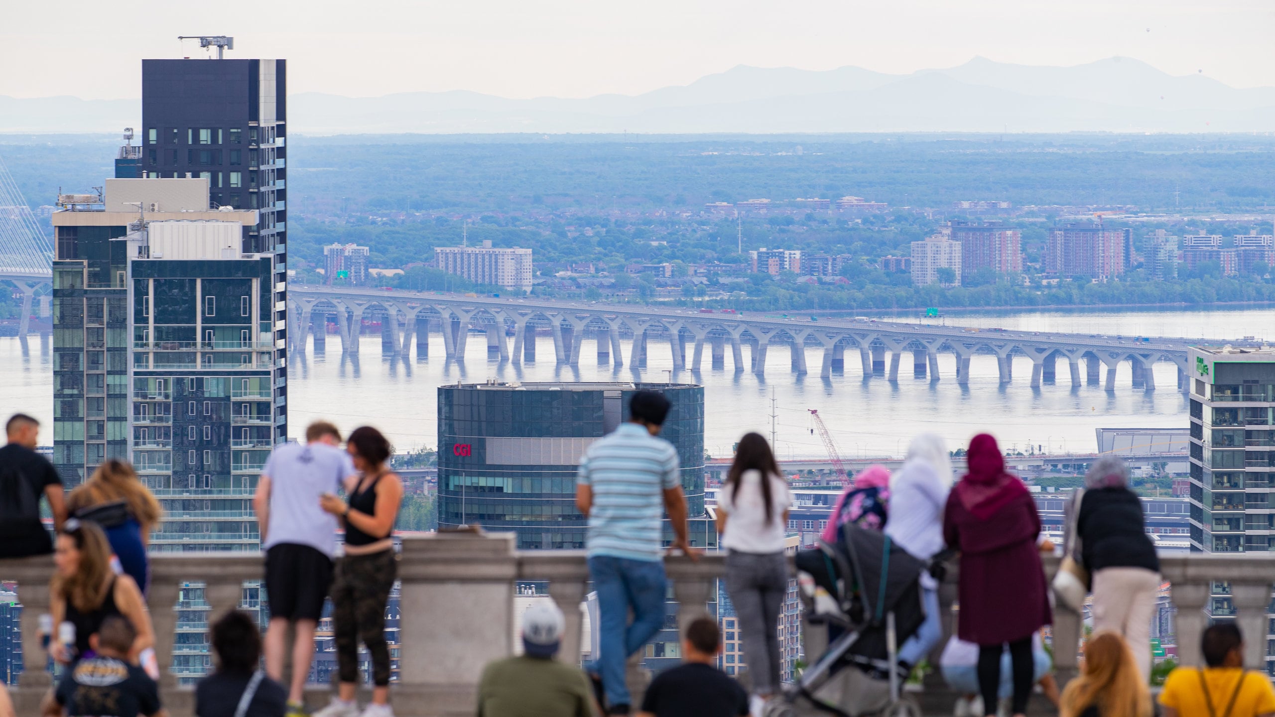Mont-Royal which includes landscape views, a city and views