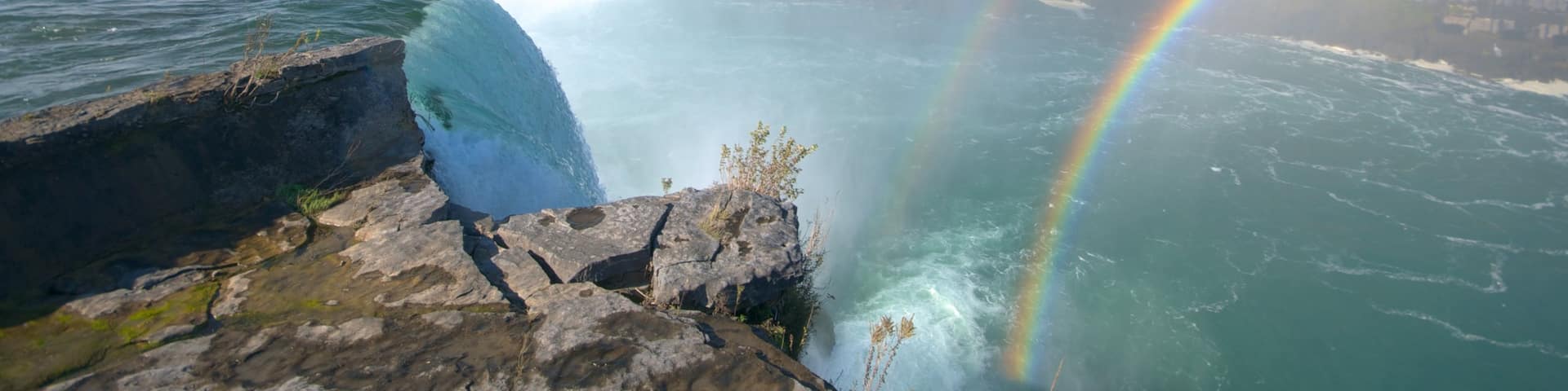 Bridal Veil Falls featuring a gorge or canyon and a cascade