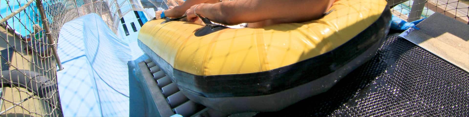 Schlitterbahn Waterpark showing a waterpark as well as a couple