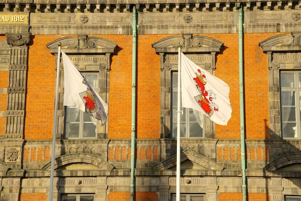 Malmo Town Hall featuring heritage architecture and an administrative building