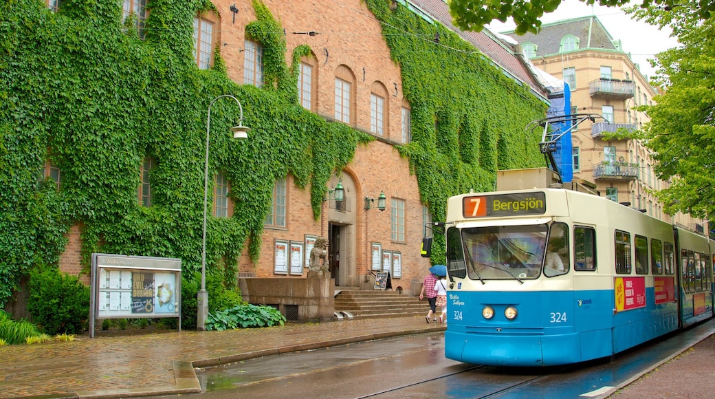 Rohsska Museum for Design, Fashion and Decorative Arts which includes street scenes, a city and railway items