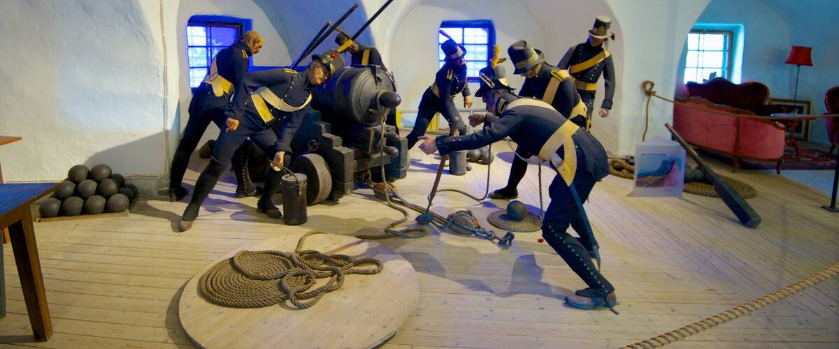 Skansen Kronan qui includes vues intérieures