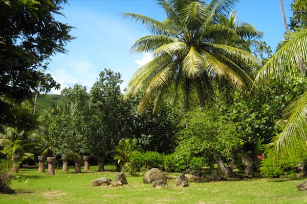 Latte Stone Park mit einem Garten