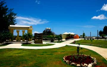 Visit Two Lovers Point In Tamuning Expedia Visit Two Lovers Point In Tamuning Expedia